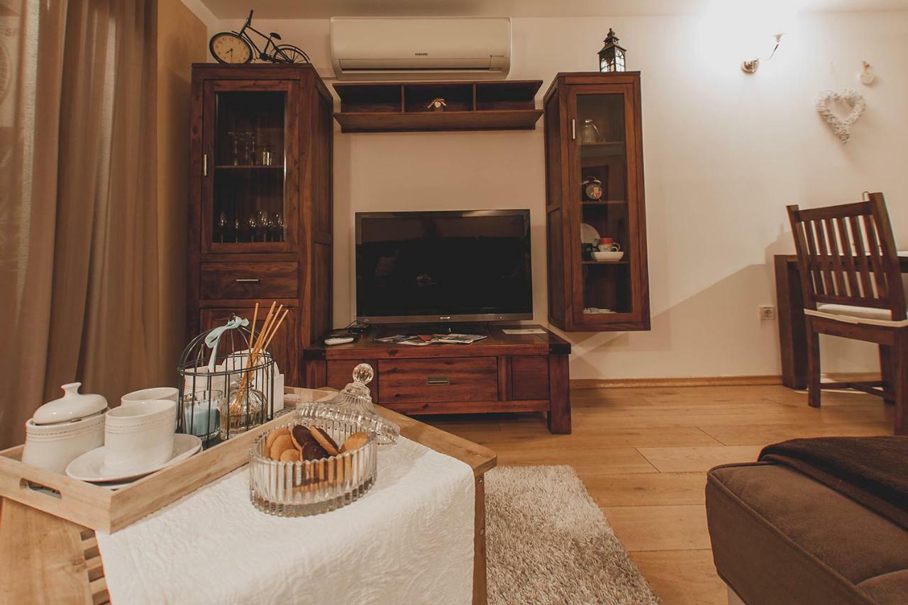 Apartment Gabriella Zagreb Exteriör bild