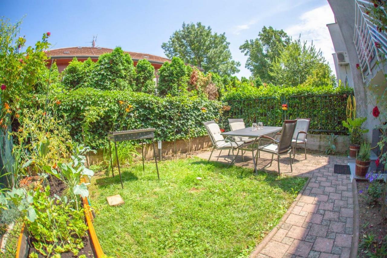 Apartment Gabriella Zagreb Exteriör bild